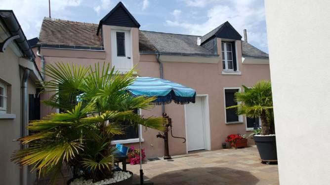 Maison Avec Garage 24 Heures Du Mans Voitures Et Toute Manifestation Le Mans Kültér fotó
